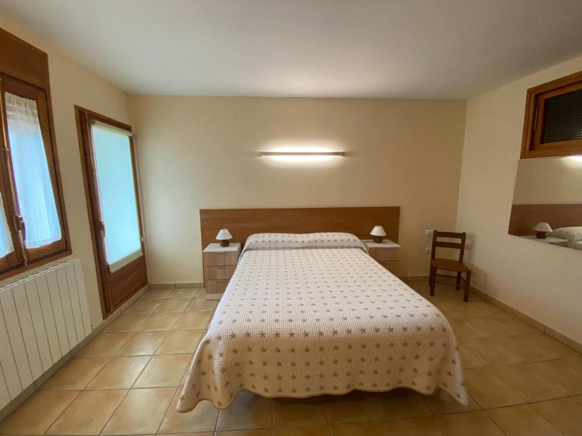 Appartement La Badia Nova à Sant Felíu de Pallarols Extérieur photo